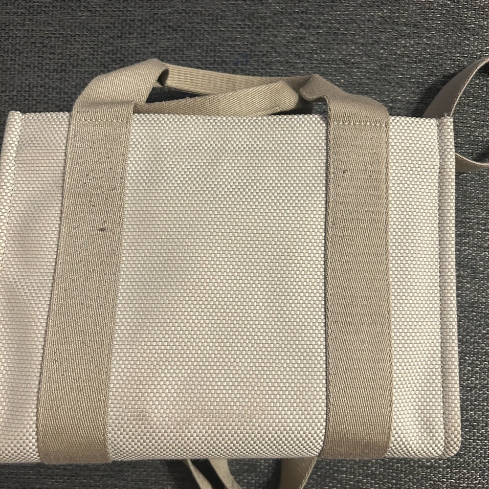 Lululemon Cream Beige Two Tone Mini Canvas Tote Bag 4.5L - Picture 3 of 8